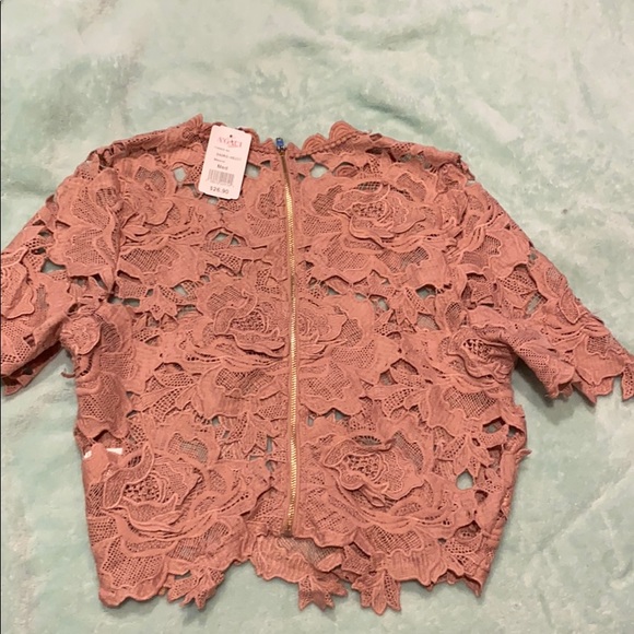 Cropped blush pink top - Picture 2 of 2